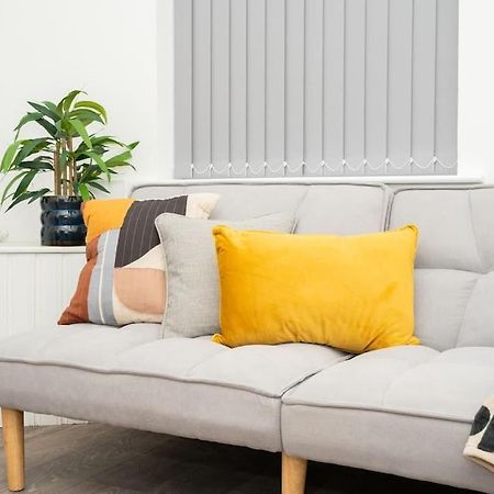 Stylish Home In York - Free Wifi & Parking - Close To Racecourse & City Centre Εξωτερικό φωτογραφία