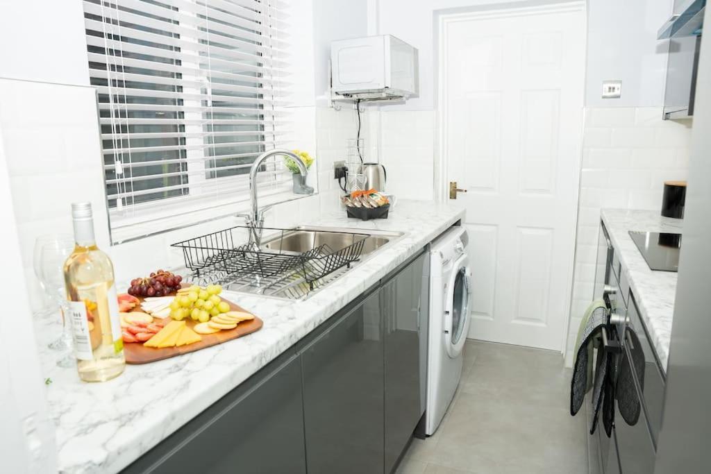 Stylish Home In York - Free Wifi & Parking - Close To Racecourse & City Centre Εξωτερικό φωτογραφία