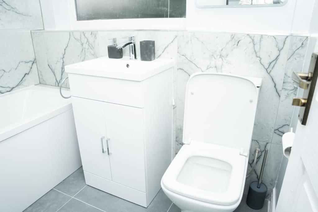 Stylish Home In York - Free Wifi & Parking - Close To Racecourse & City Centre Εξωτερικό φωτογραφία