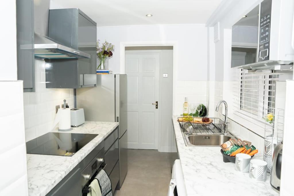 Stylish Home In York - Free Wifi & Parking - Close To Racecourse & City Centre Εξωτερικό φωτογραφία
