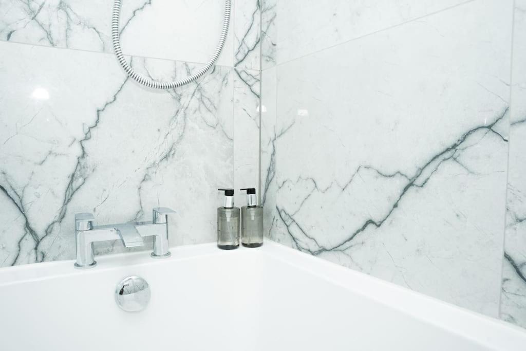 Stylish Home In York - Free Wifi & Parking - Close To Racecourse & City Centre Εξωτερικό φωτογραφία
