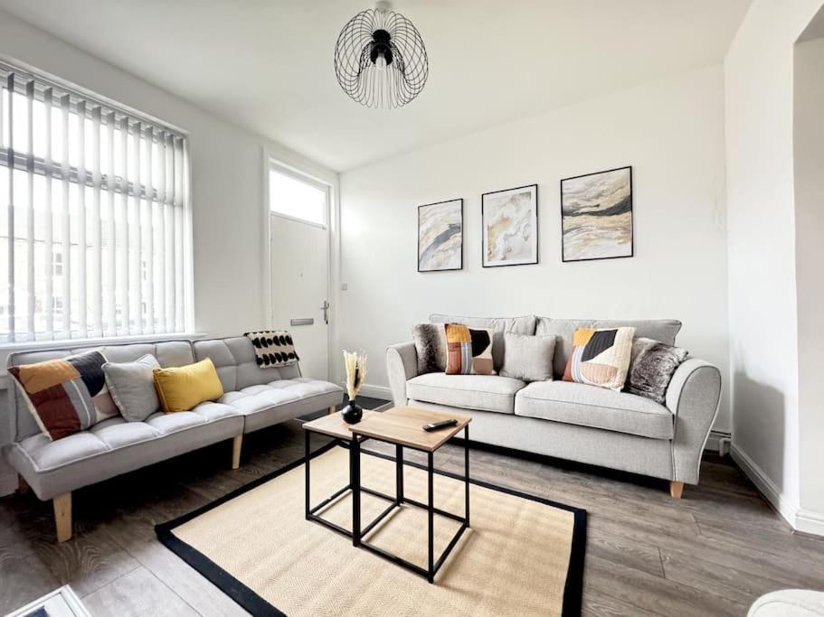 Stylish Home In York - Free Wifi & Parking - Close To Racecourse & City Centre Εξωτερικό φωτογραφία